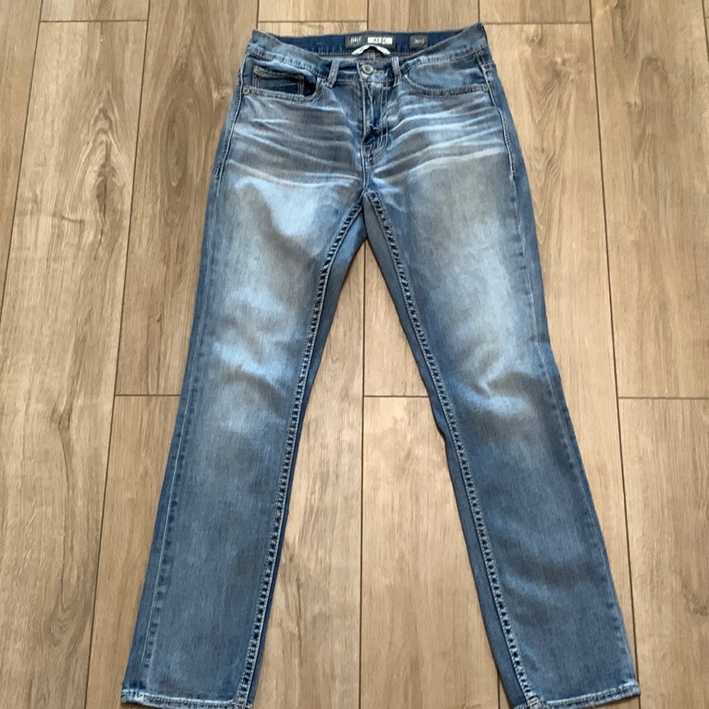 ❌SOLD❌Men’s Buckle, Alec, Straight leg jeans. EUC.